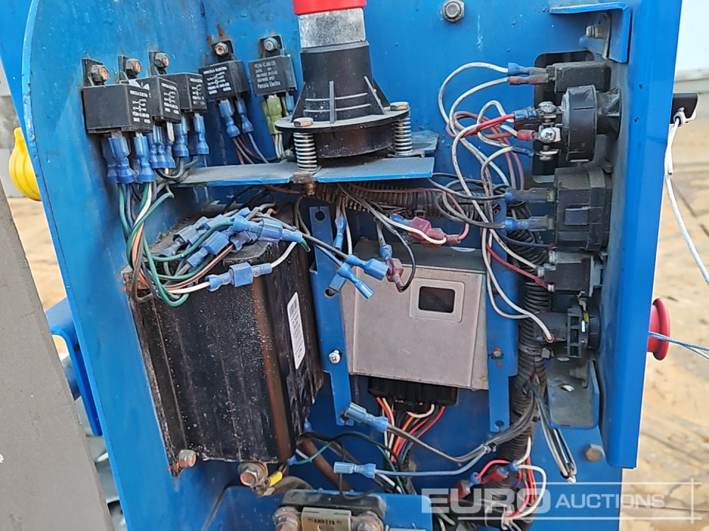 الرأسي رفع الصاري Genie GR-15: صور 18