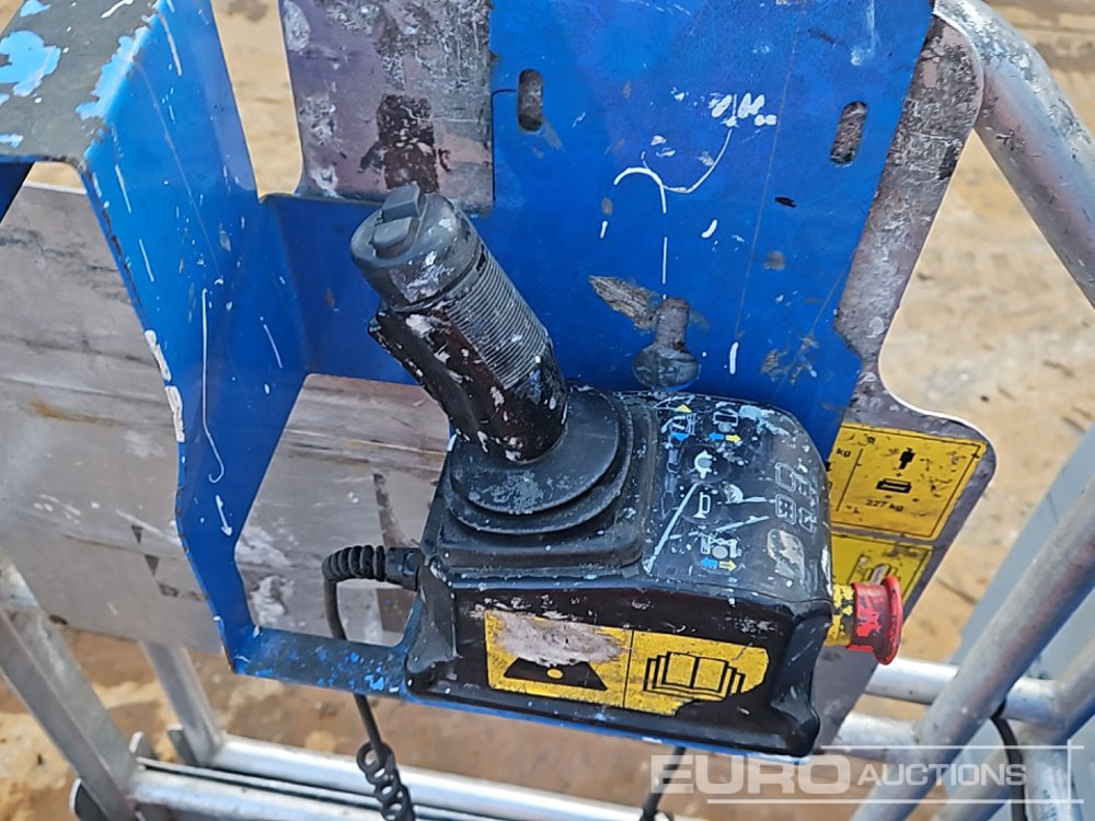 الرأسي رفع الصاري Genie GR-15: صور 20