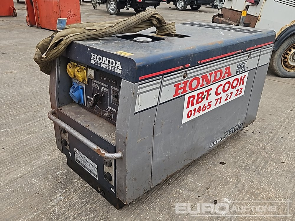 Honda EXW280D - مجموعة المولدات: صور 1 Honda EXW280D - مجموعة المولدات: صور 1