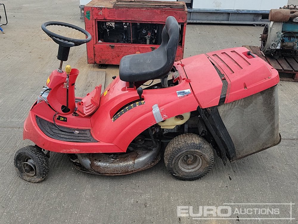 Honda HF1211S - جزازة المروج: صور 2 Honda HF1211S - جزازة المروج: صور 2