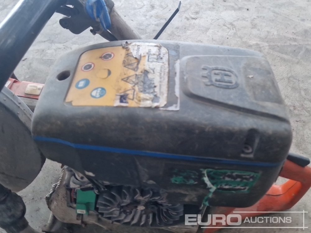 معدات الورش Husqvarna Petrol Con Saw (Spares): صور 15 معدات الورش Husqvarna Petrol Con Saw (Spares): صور 15