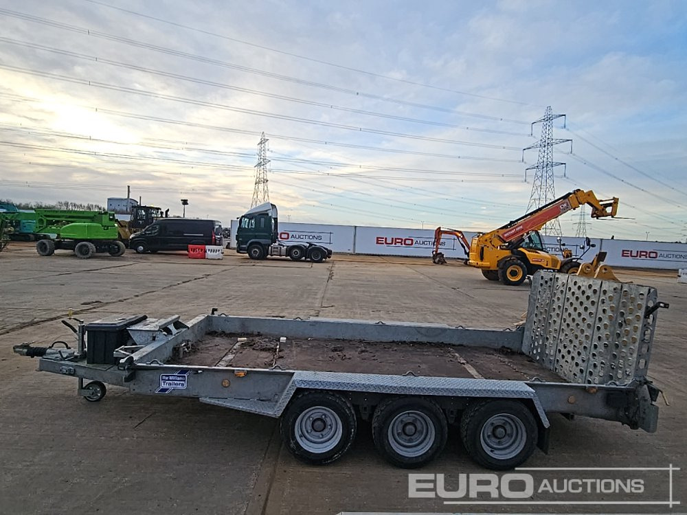 Ifor Williams DB - مقطورة لنقل المعدات: صور 2 Ifor Williams DB - مقطورة لنقل المعدات: صور 2