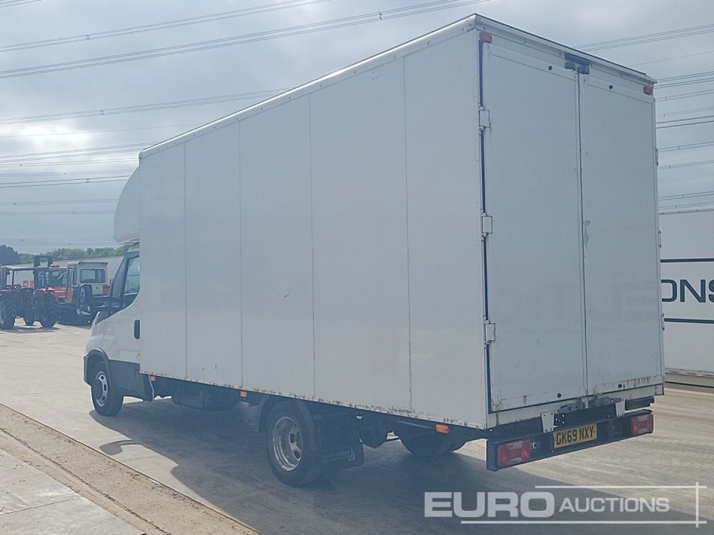 Iveco 35-160 - الشاحنات الصغيرة صندوق مغلق: صور 3 Iveco 35-160 - الشاحنات الصغيرة صندوق مغلق: صور 3