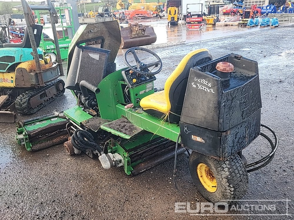 John Deere 2653A - جزازة المروج: صور 2 John Deere 2653A - جزازة المروج: صور 2