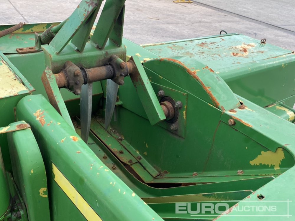 الآلات والماكينات الزراعية John Deere 456: صور 13
