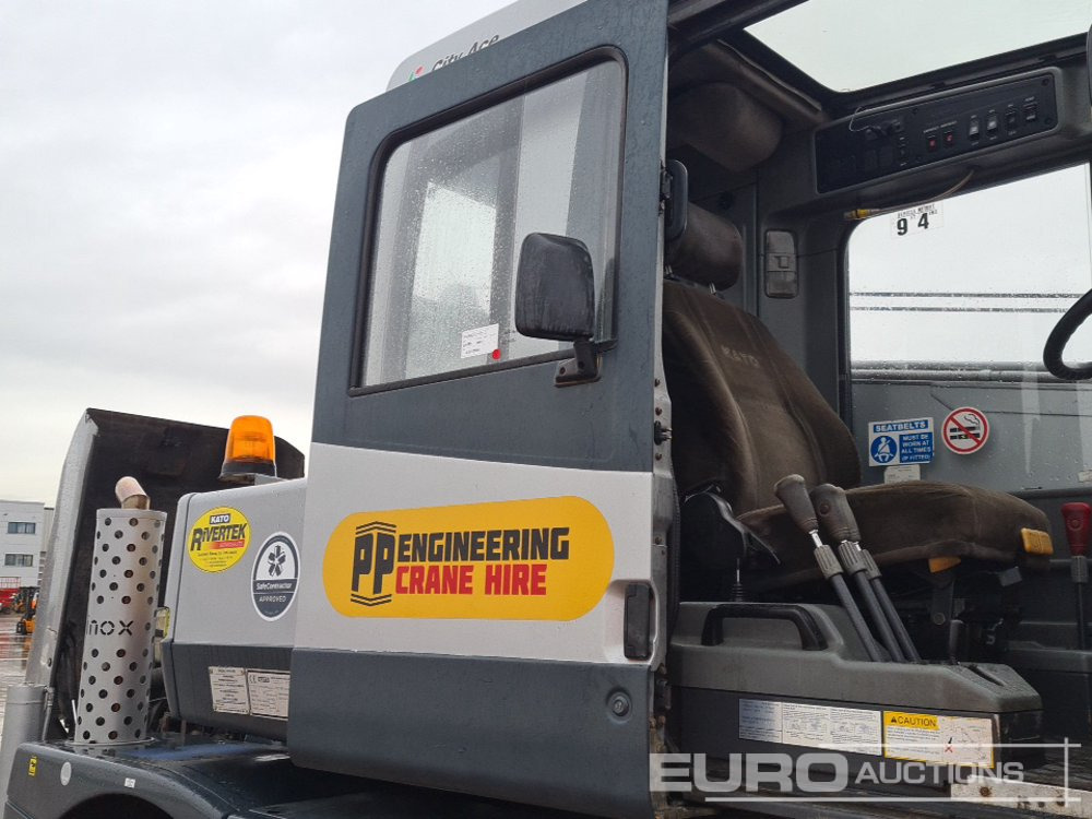 موبايل كرين Kato CR100: صور 27