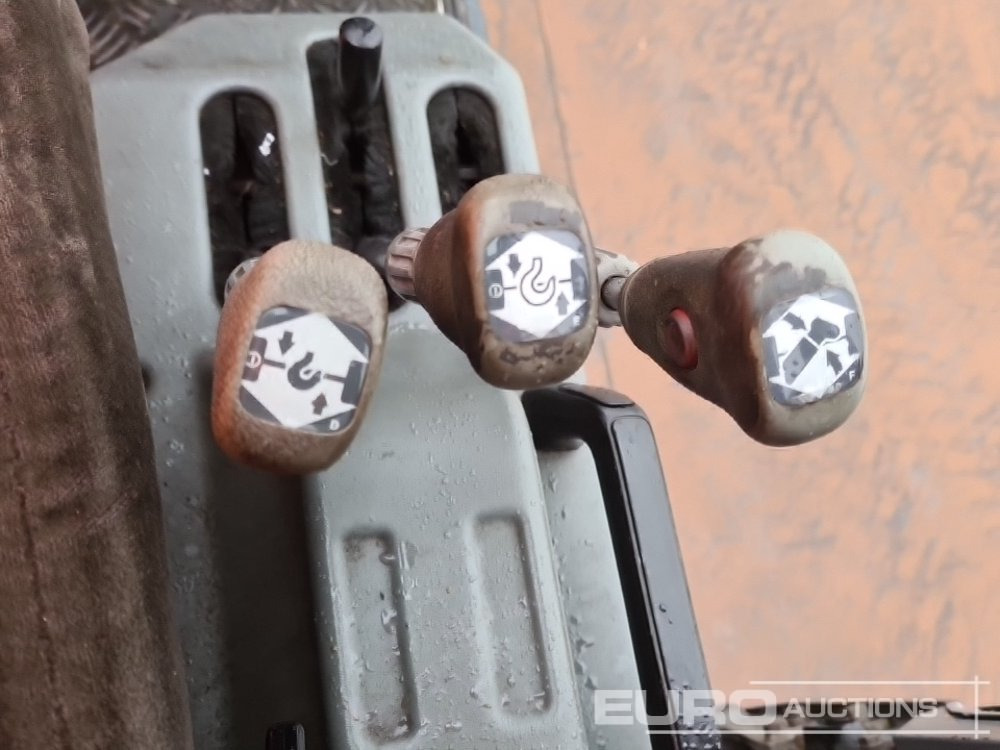 موبايل كرين Kato CR100: صور 30