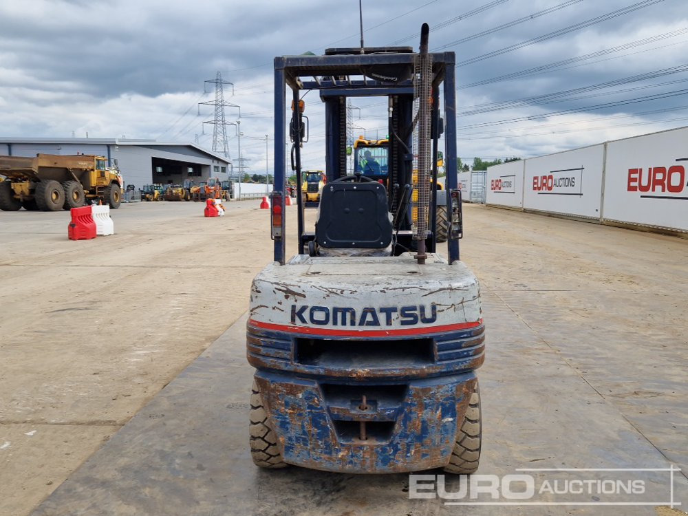 Komatsu FD30T-11E - رافعة شوكية: صور 4 Komatsu FD30T-11E - رافعة شوكية: صور 4