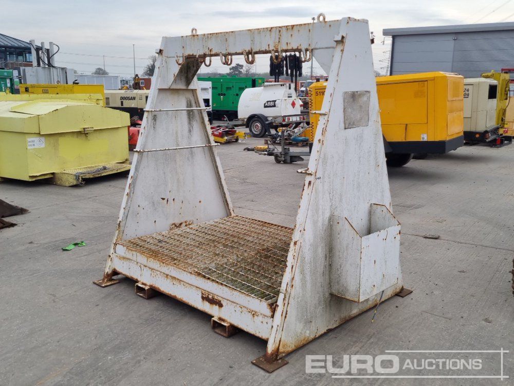 Lifting Chain Storage Rack - معدات المناولة: صور 1 Lifting Chain Storage Rack - معدات المناولة: صور 1