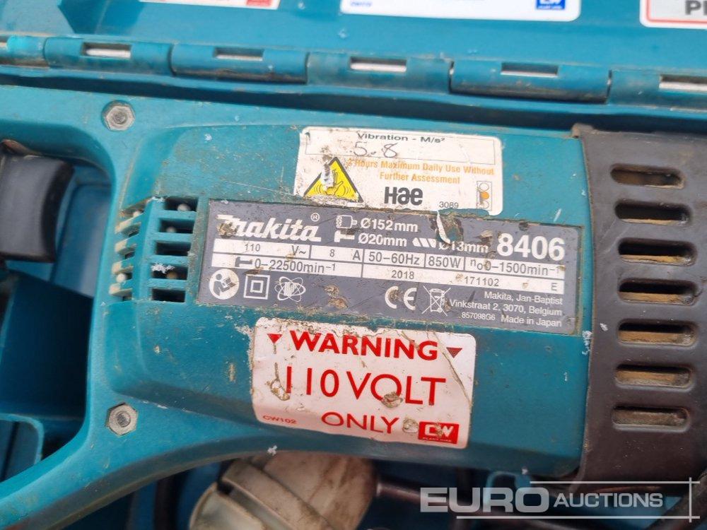معدات البناء Makita 6906 110Volt Impact Wrench, 8406 110Volt Drill, RP1801 110Volt Router, 9046 110Volt Sander, SP6000 110Volt Circular Saw, PC1100 110Volt Concrete Planer, 6802BV 110Volt Drill, DHP458 Battery Com: صور 33