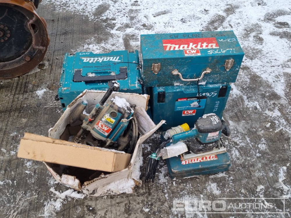 معدات البناء Makita 6906 110Volt Impact Wrench, 8406 110Volt Drill, RP1801 110Volt Router, 9046 110Volt Sander, SP6000 110Volt Circular Saw, PC1100 110Volt Concrete Planer, 6802BV 110Volt Drill, DHP458 Battery Com: صور 6