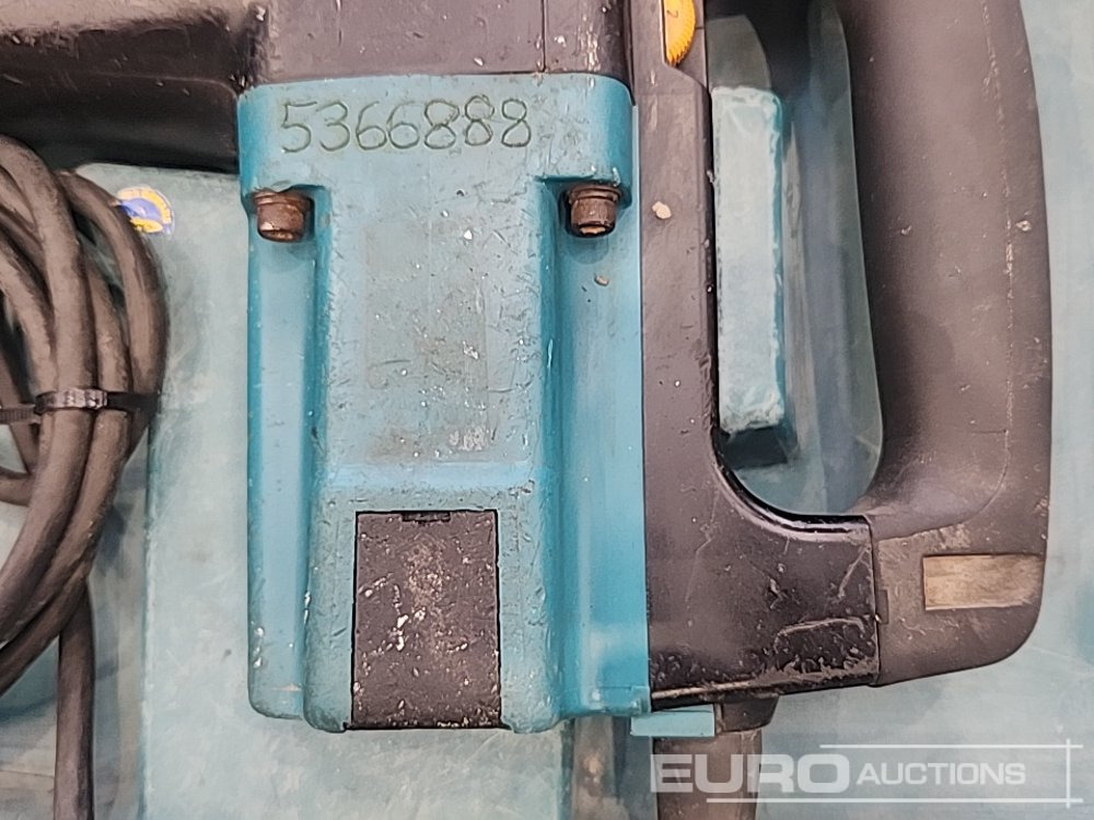 معدات البناء Makita HM1100 110 Volt Breaker: صور 11