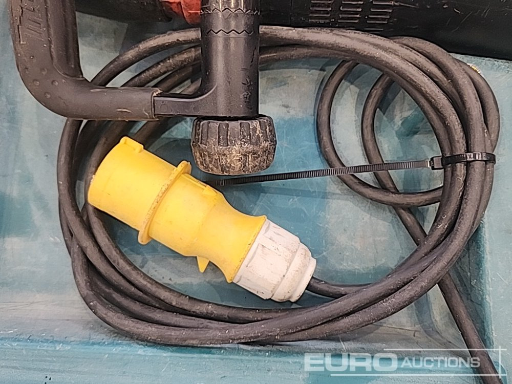 معدات البناء Makita HM1100 110 Volt Breaker: صور 8