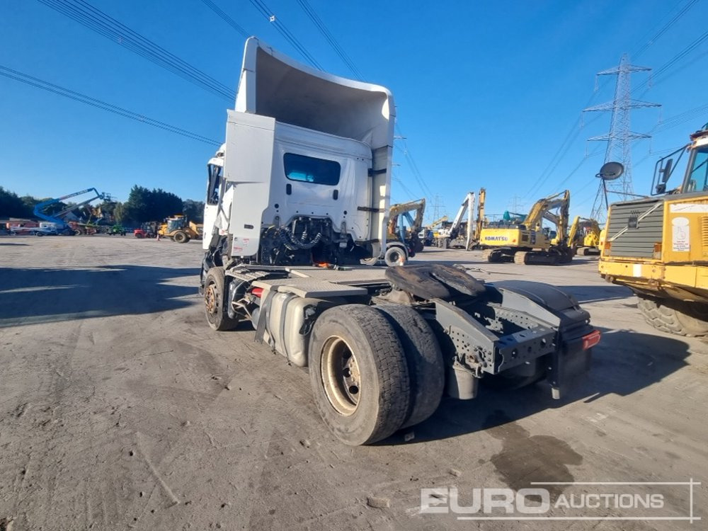 Mercedes ACTROS 1340 - شاحنة جرار: صور 3 Mercedes ACTROS 1340 - شاحنة جرار: صور 3