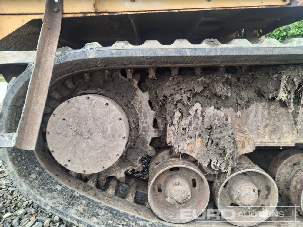 Mitsubishi LD700 - عربات نقل قلابة مجنزرة: صور 4 Mitsubishi LD700 - عربات نقل قلابة مجنزرة: صور 4