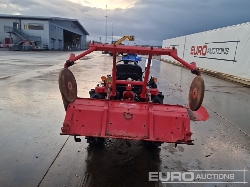 Mitsubishi MT155 - جرار صغير: صور 4 Mitsubishi MT155 - جرار صغير: صور 4