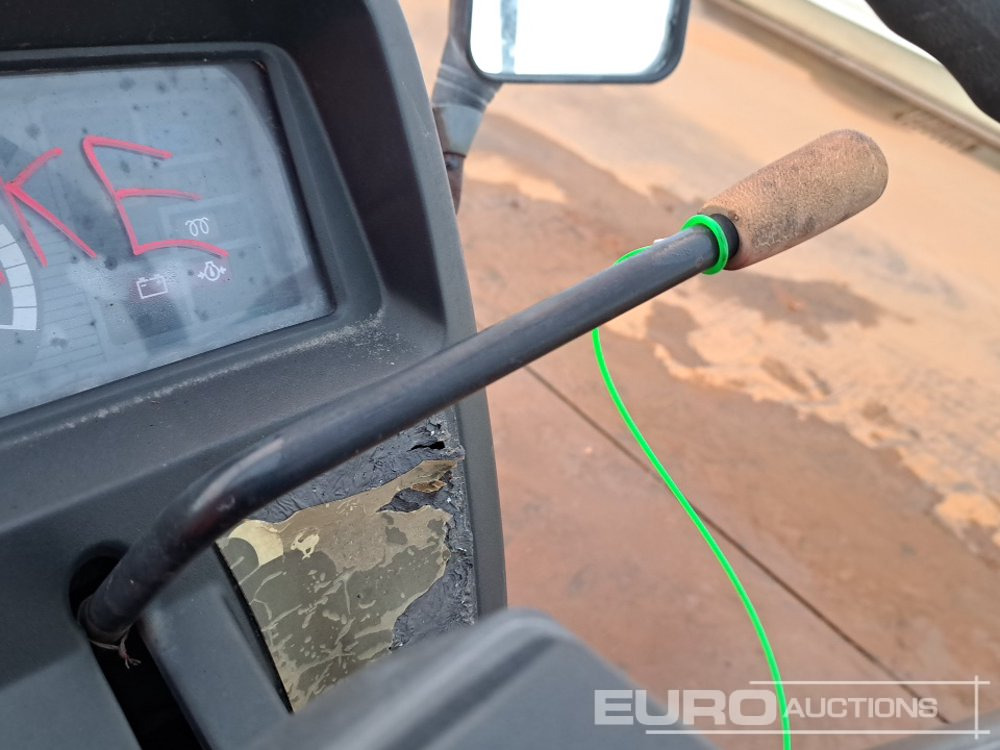 جرار صغير Mitsubishi MT185: صور 17