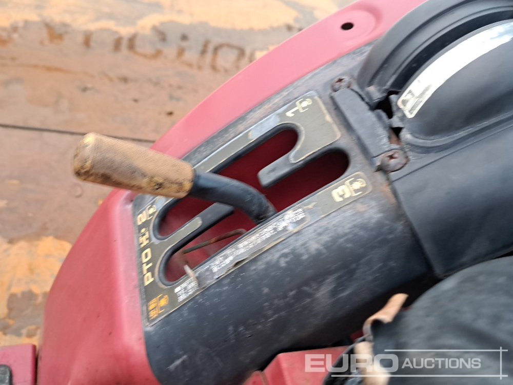 جرار صغير Mitsubishi MT185: صور 23