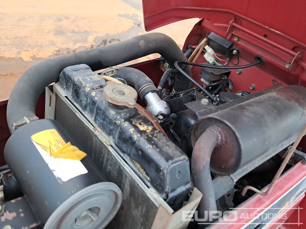 جرار صغير Mitsubishi MT185: صور 32