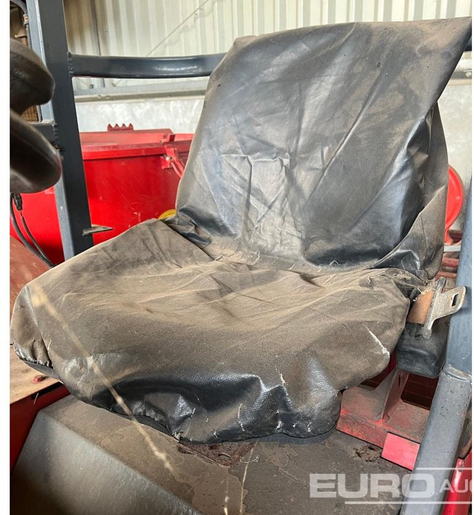 Moffett Mounty M2003 - رافعة شوكية: صور 3 Moffett Mounty M2003 - رافعة شوكية: صور 3