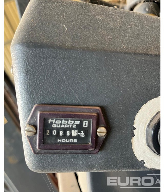 Moffett Mounty M2003 - رافعة شوكية: صور 4 Moffett Mounty M2003 - رافعة شوكية: صور 4