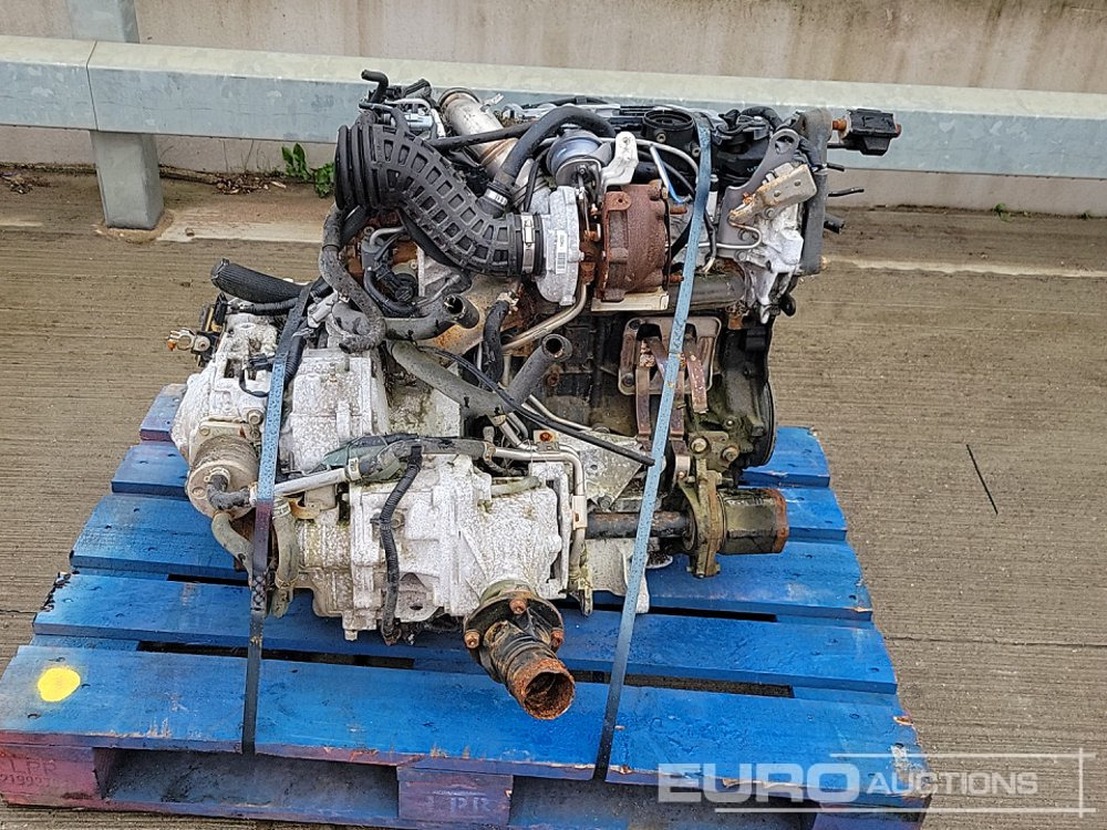 المحرك Nissan 4 Cylinder Engine, Gearbox: صور 6