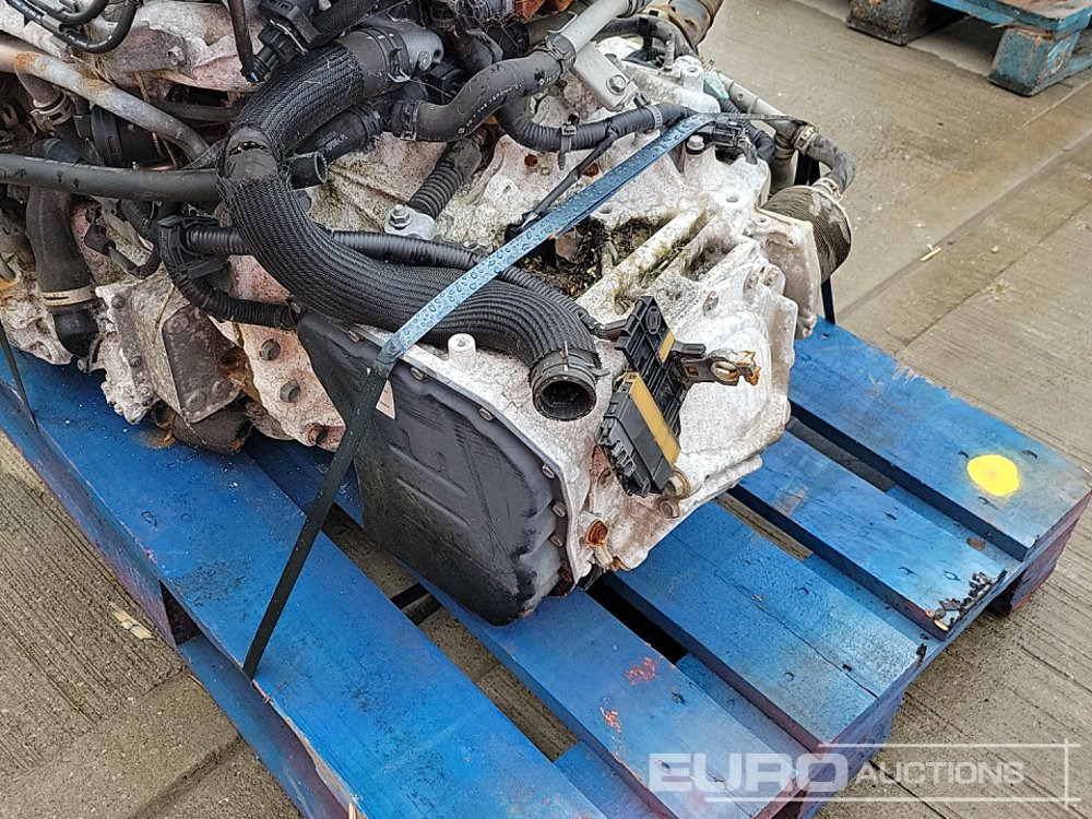 المحرك Nissan 4 Cylinder Engine, Gearbox: صور 15