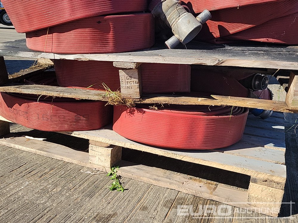 مضخة مياه Pallet of Fire Hydrant Hoses (2 of): صور 15