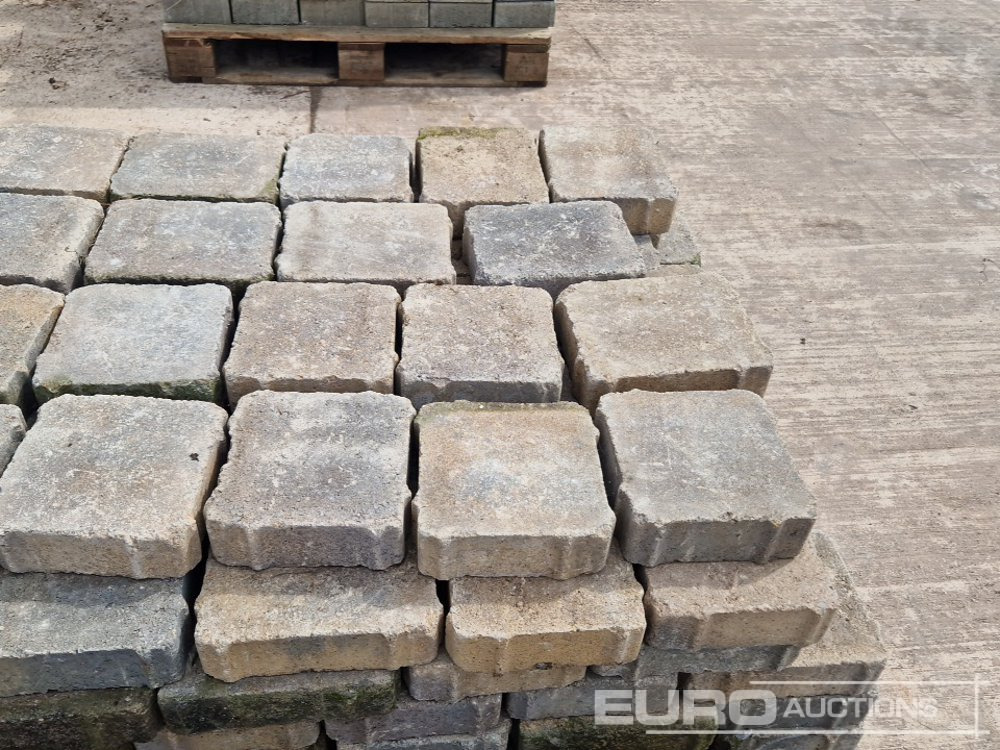 معدات البناء Pallet of Paving Bricks (2 of): صور 10