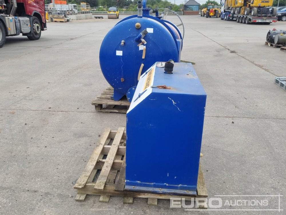 Rapide Tanker, Pump & Honda Engine (Spares) - معدات البناء: صور 4 Rapide Tanker, Pump & Honda Engine (Spares) - معدات البناء: صور 4