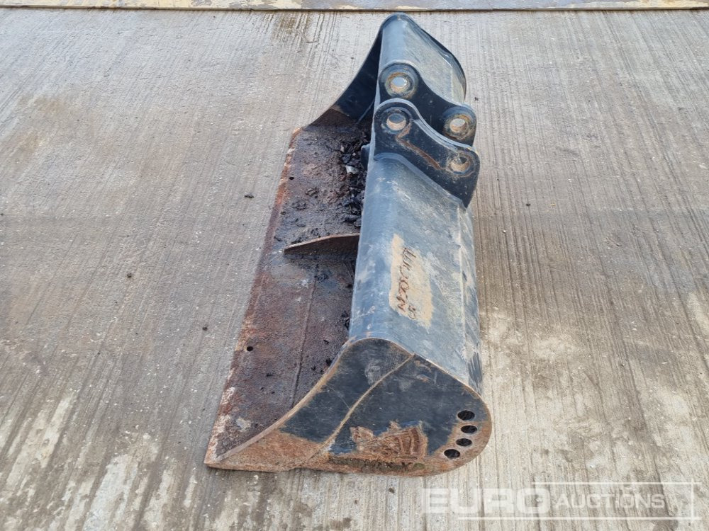 Rhinox 48" Ditching Bucket 35mm Pin to suit Mini Excavator - بكت: صور 2 Rhinox 48" Ditching Bucket 35mm Pin to suit Mini Excavator - بكت: صور 2