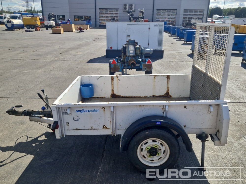 Single Axle Trailer, Ramp - مقطورة لنقل المعدات: صور 2 Single Axle Trailer, Ramp - مقطورة لنقل المعدات: صور 2