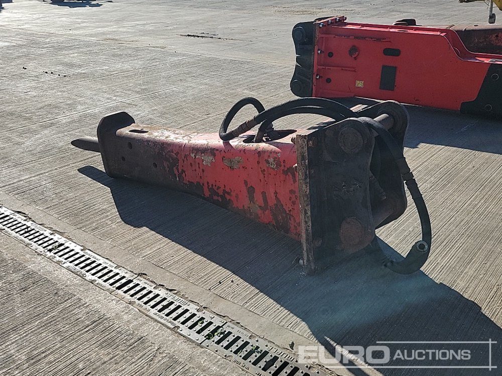 Socomec Hydraulic Breaker 65mm Pin to suit 13 Ton Excavator - مطرقة هيدروليكية: صور 3 Socomec Hydraulic Breaker 65mm Pin to suit 13 Ton Excavator - مطرقة هيدروليكية: صور 3