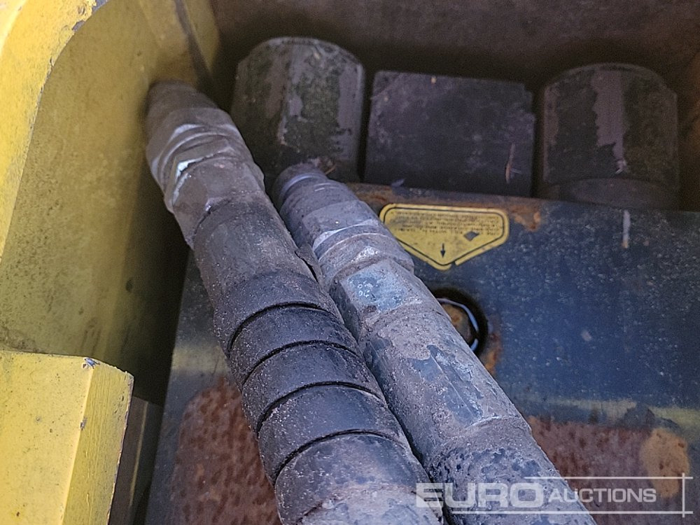 مطرقة هيدروليكية Soosan SB120: صور 11