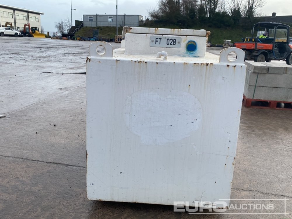 Steel Static Fuel Bowser, 12 Volt Pump - خزان تخزين: صور 4 Steel Static Fuel Bowser, 12 Volt Pump - خزان تخزين: صور 4