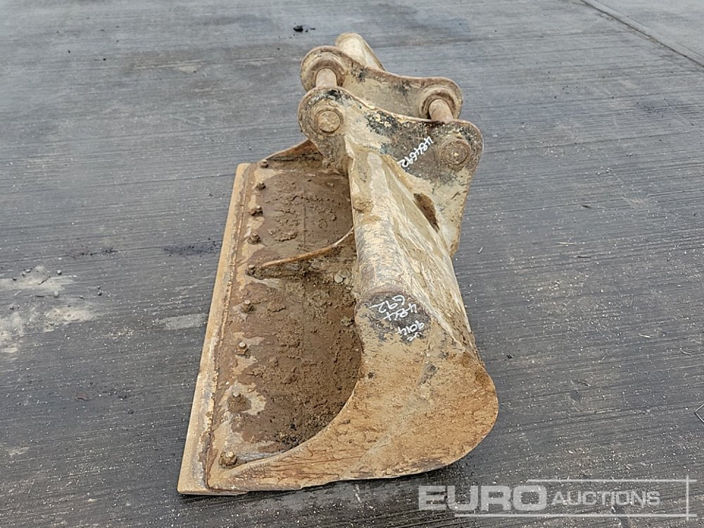 Strickland 72" Ditching Bucket 65mm Pin to suit 13 Ton Excavator - بكت: صور 2 Strickland 72" Ditching Bucket 65mm Pin to suit 13 Ton Excavator - بكت: صور 2