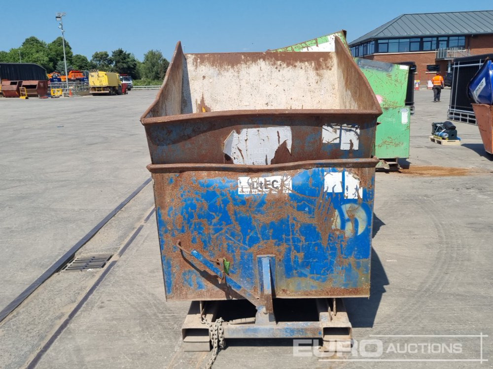 Tipping Skip to suit Forklift (4 of) - قادوس بقلاب ذاتي: صور 4 Tipping Skip to suit Forklift (4 of) - قادوس بقلاب ذاتي: صور 4