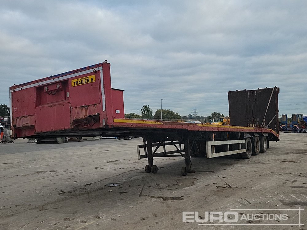 Tri Axle Low Loader Trailer, Winch, Hydraulic Ramp - عربة مسطحة منخفضة نصف مقطورة: صور 1 Tri Axle Low Loader Trailer, Winch, Hydraulic Ramp - عربة مسطحة منخفضة نصف مقطورة: صور 1