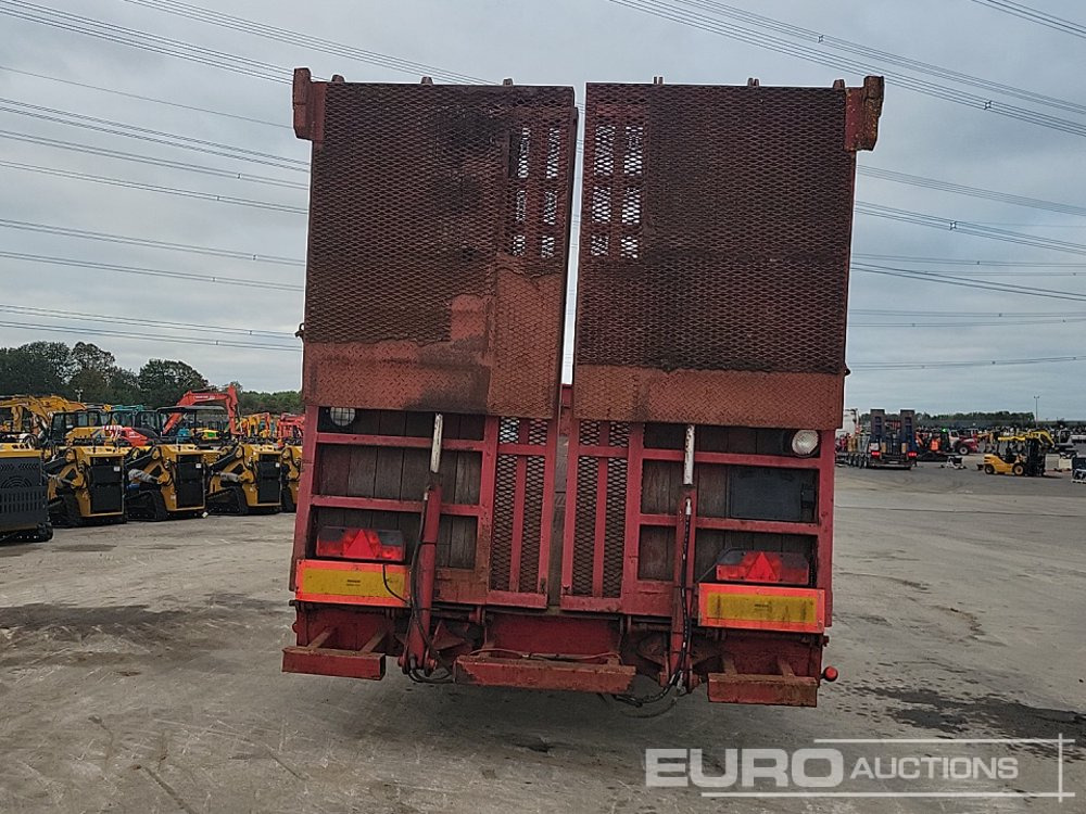 Tri Axle Low Loader Trailer, Winch, Hydraulic Ramp - عربة مسطحة منخفضة نصف مقطورة: صور 4 Tri Axle Low Loader Trailer, Winch, Hydraulic Ramp - عربة مسطحة منخفضة نصف مقطورة: صور 4
