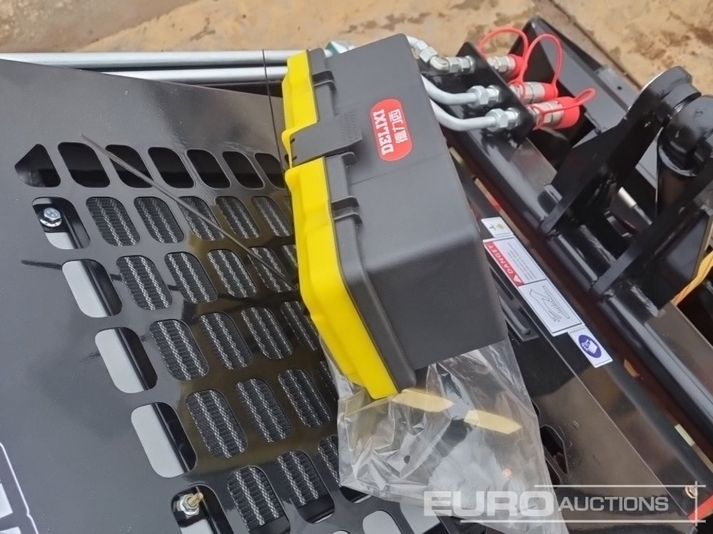 شيول صغير Unused 2025 Captok CK380R: صور 31