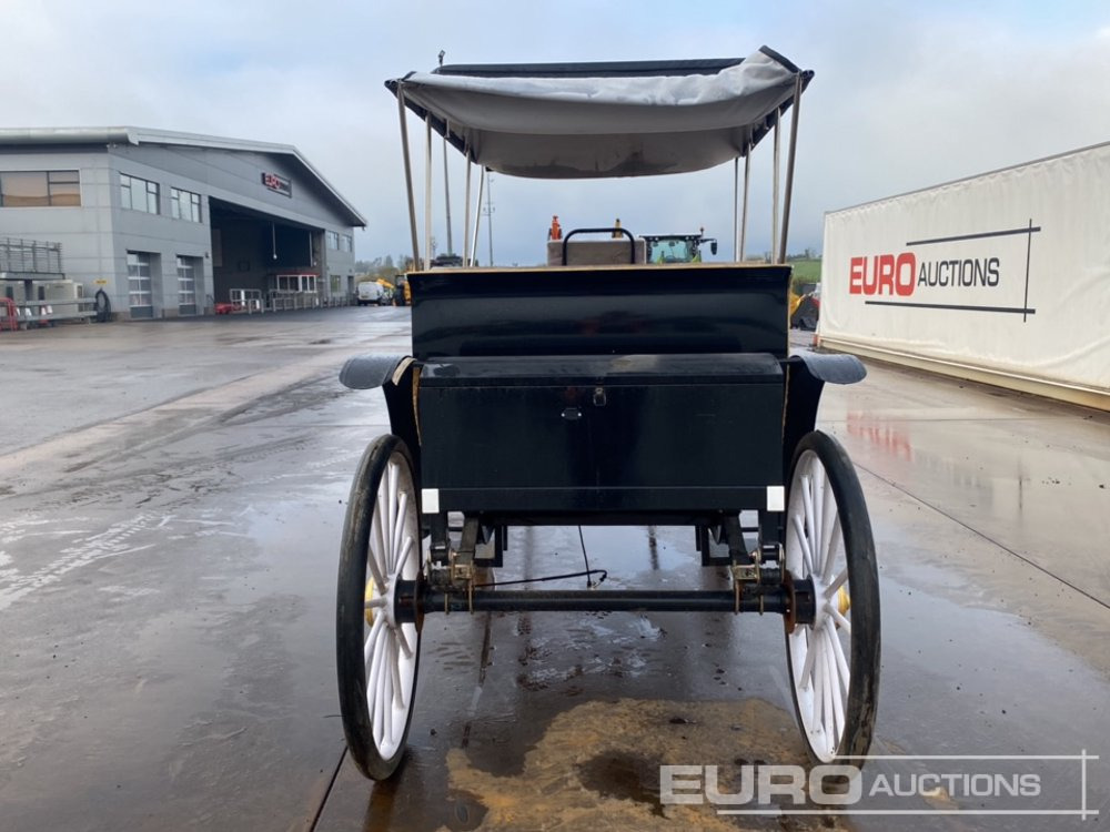 Unused 2025 Horse Drawn Carriage - عربة جولف: صور 4 Unused 2025 Horse Drawn Carriage - عربة جولف: صور 4