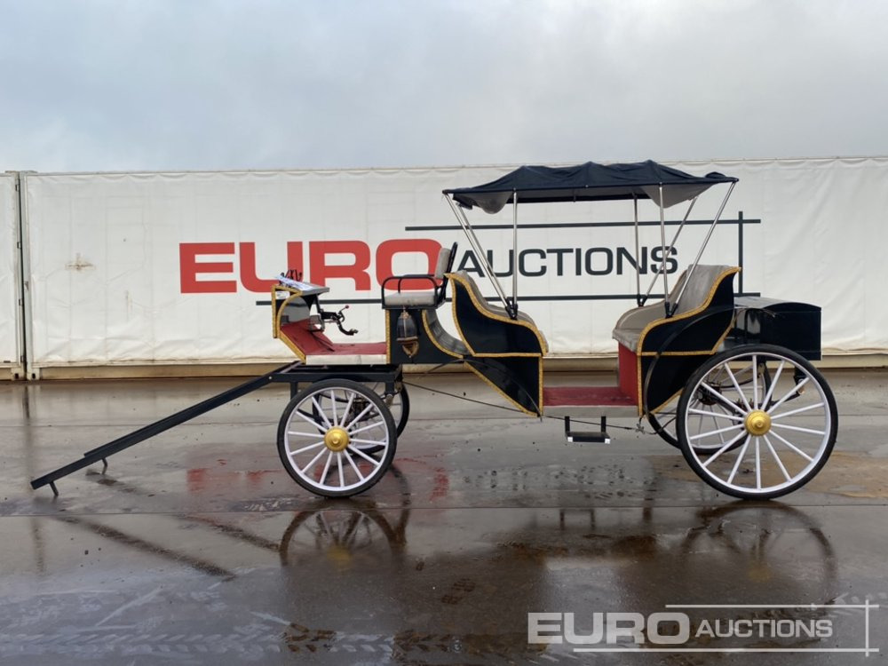 Unused 2025 Horse Drawn Carriage - عربة جولف: صور 2 Unused 2025 Horse Drawn Carriage - عربة جولف: صور 2
