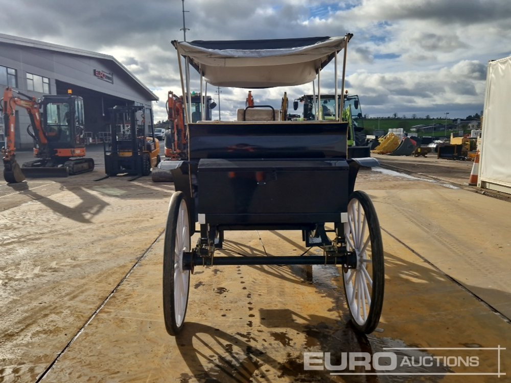 Unused 2025 Horse Drawn Carriage - عربة جولف: صور 4 Unused 2025 Horse Drawn Carriage - عربة جولف: صور 4