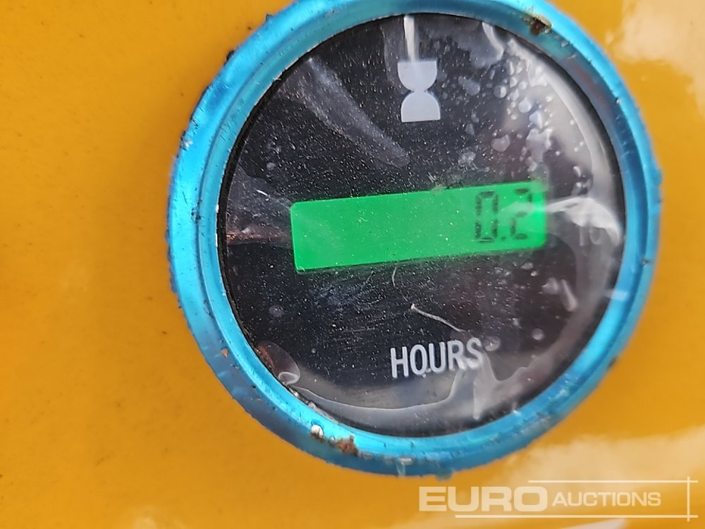 شيول صغير Unused 2025 Newrick ZW480: صور 32