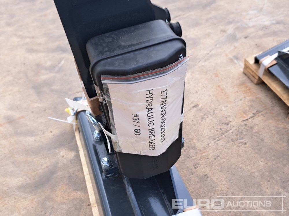 ملحقات - حفارة Unused 2025 Sailing 35 Hydraulic Breaker to suit Mini Skidsteer Loader: صور 7