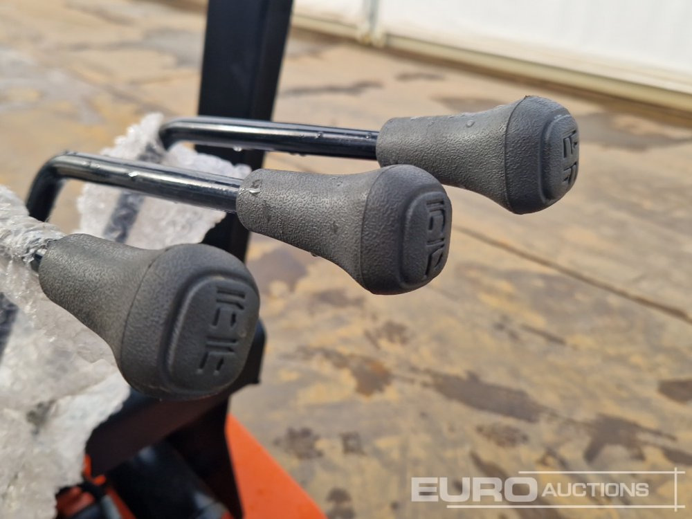 رافعة شوكية Unused 2025 SureStac FD30: صور 29 رافعة شوكية Unused 2025 SureStac FD30: صور 29