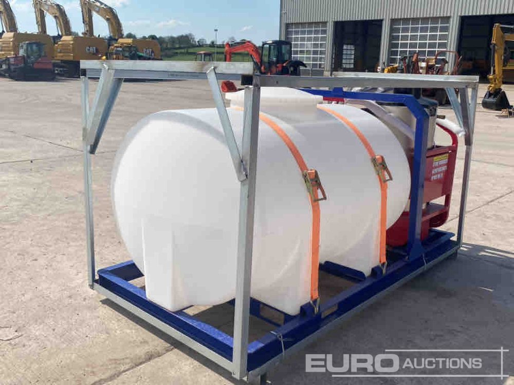 Unused 4000psi E/Start Hot Water Wash, 300 Litre Storage Tank, Skid Mounted, Forklift Lifting Points - ماكينة غسيل ضغط عالي: صور 3 Unused 4000psi E/Start Hot Water Wash, 300 Litre Storage Tank, Skid Mounted, Forklift Lifting Points - ماكينة غسيل ضغط عالي: صور 3