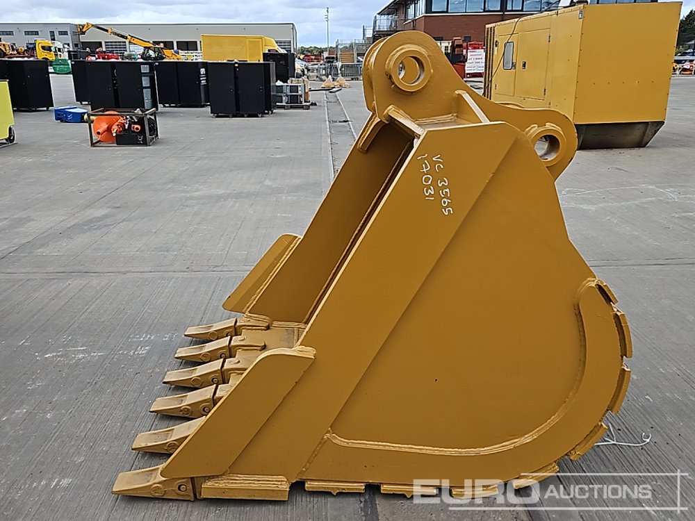 Unused 52" Digging Bucket 80mm Pin to suit 20 Ton Excavator - بكت: صور 2 Unused 52" Digging Bucket 80mm Pin to suit 20 Ton Excavator - بكت: صور 2