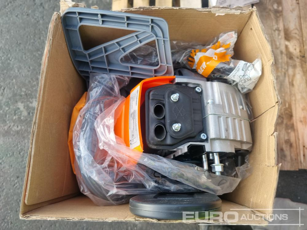 Unused Daewoo DACS5218 52cc 18" Petrol Chainsaw - معدات الورش: صور 4 Unused Daewoo DACS5218 52cc 18" Petrol Chainsaw - معدات الورش: صور 4
