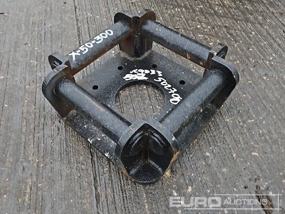 Unused Headstock 50mm Pin to suit 6-8 Ton Excavator - مطرقة هيدروليكية: صور 3 Unused Headstock 50mm Pin to suit 6-8 Ton Excavator - مطرقة هيدروليكية: صور 3